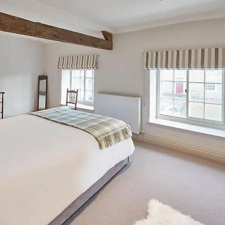 Host & - The Cobbles 度假居 奥斯莫瑟尔雷