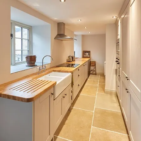 Host & - The Cobbles 度假居 *